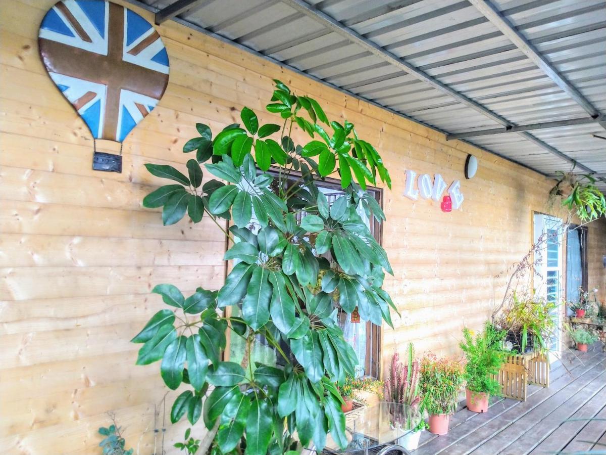 Home Box Ренай Екстериор снимка